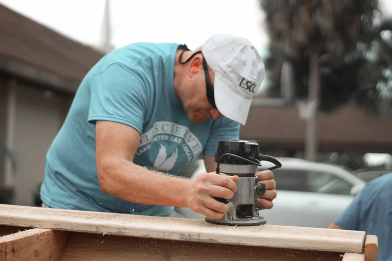 Sanding Decks | Deck Renovation & Restoration in North York 